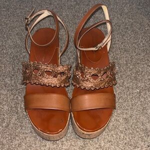Used Jessica Simpson Tan Platform Sandals